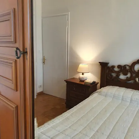 Eden - Stanza Con Bagno E Cucina In Comune *